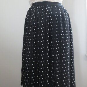 A New Day Black & White Polka Dot Pleated Skirt